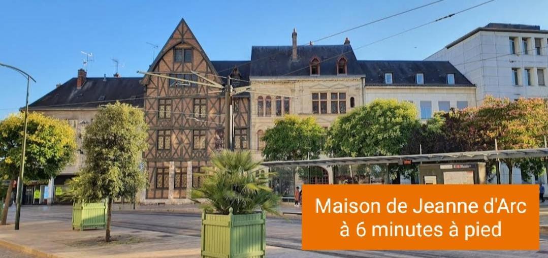 Orleans Hypercentre Articles Fitness Et Bebe Apartamento Exterior foto